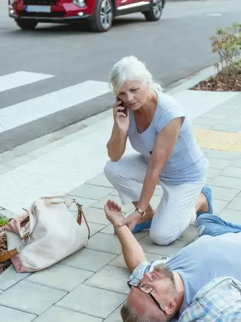 Whiplash Injury Treatment in Atlanta, GA - Arrowhead Clinic Chiropractor